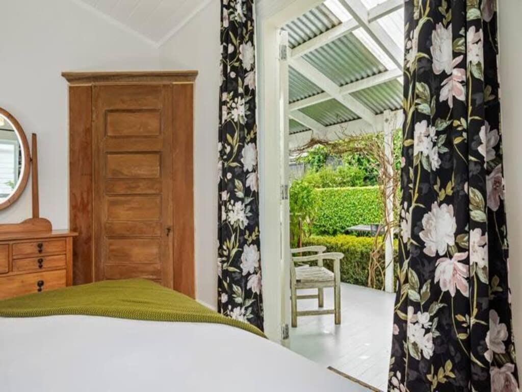 Cheerful 1 Bedroom Home With Free Parking Auckland Exterior photo